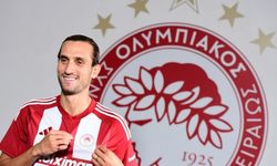 Olympiakos taraftar grubundan Yusuf Yazıcı'ya tehdit