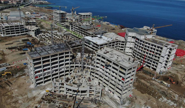 Trabzon Şehir Hastanesi inşaatının yüzde 50'si tamamlandı: 2025'te hizmete girecek