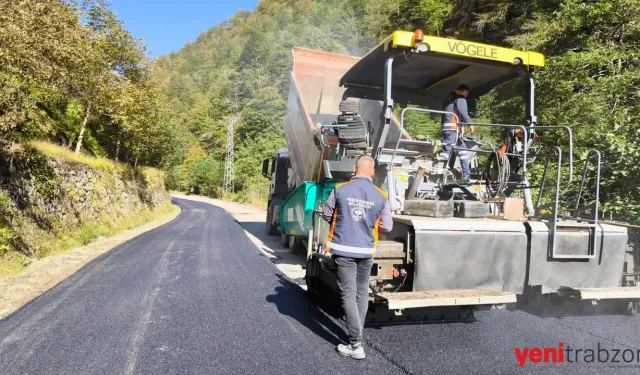 Trabzon Büyükşehir Belediyesi, Güvenli ve Konforlu Yollar İçin Çalışıyor