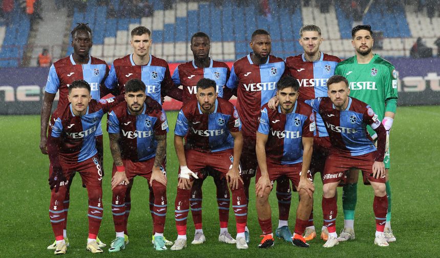 Trabzonspor'un Fenerbahçe maçı muhtemel ilk 11'i: Uğurcan Çakır oynayacak mı?